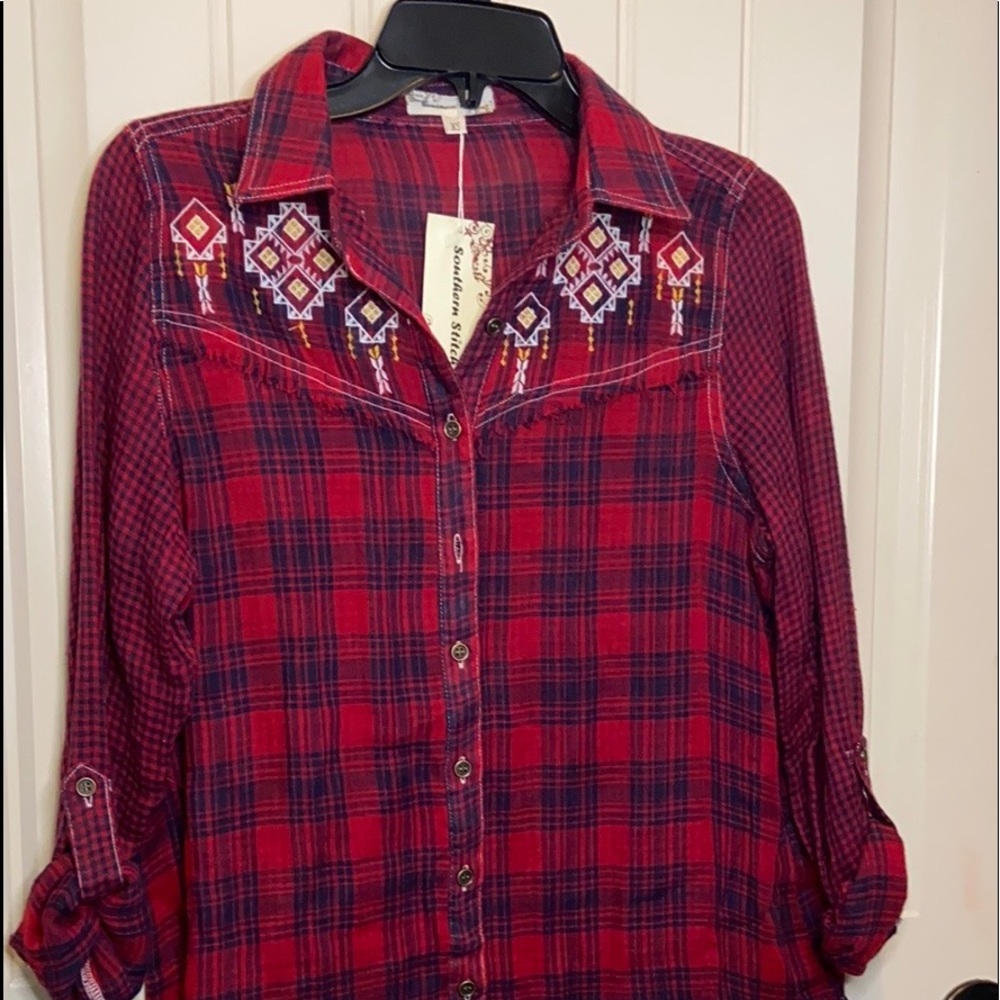 Cute button up southern style plaid